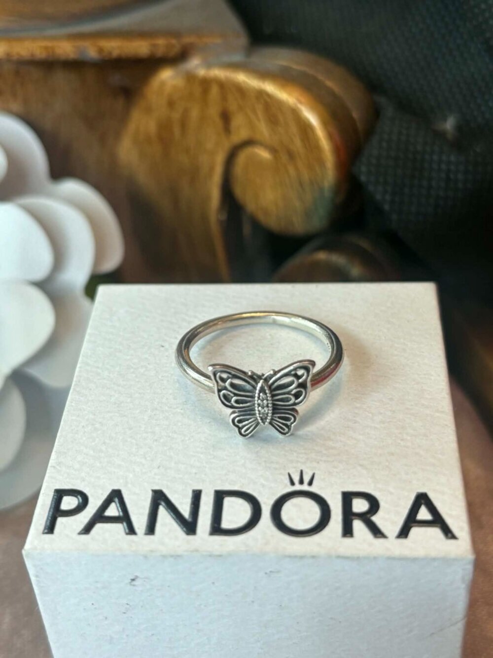 Genuine - PANDORA - Butterfly Ring - SIze 9 (60) - 45$